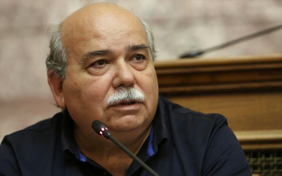 Βούτσης: Δεν υπάρχει ζήτημα μονομερούς αποχώρησης της χώρας από την Ευρώπη ή εθνικό νόμισμα – ΒΙΝΤΕΟ