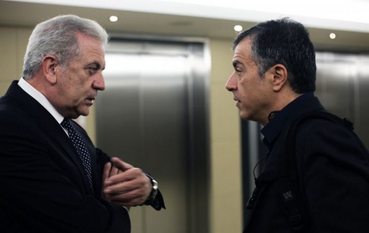 Τι συζήτησαν Θεοδωράκης – Αβραμόπουλος στο Στρασβούργο