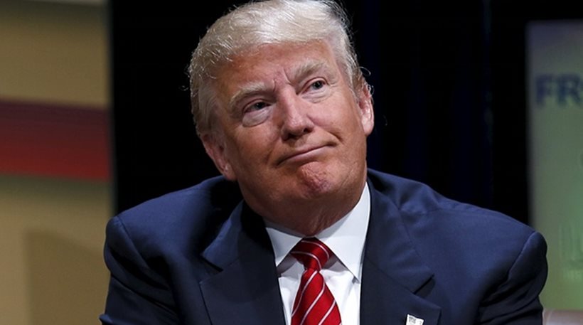 ΗΠΑ: Ένας στους δύο Αμερικανούς υποστηρίζει το διάταγμα Τραμπ