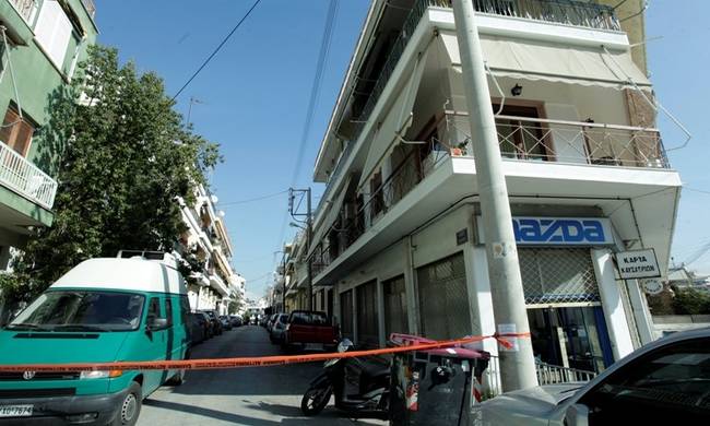 Σε πολύ σοβαρή κατάσταση ο 53χρονος που τραυματίστηκε στη μαφιόζικη επίθεση στο Περιστέρι