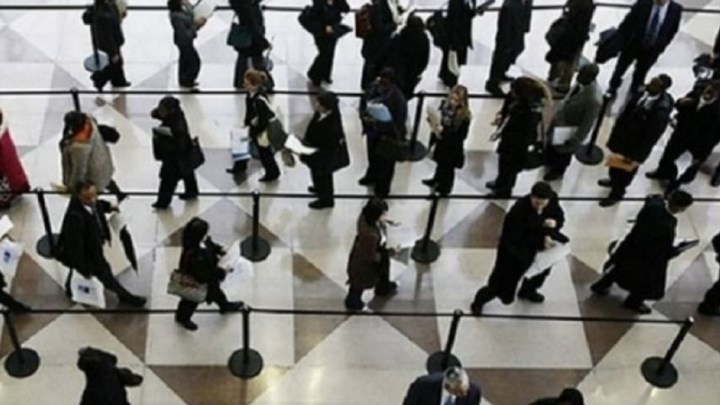 Τα 6 προγράμματα που φέρνουν 65.000 προσλήψεις