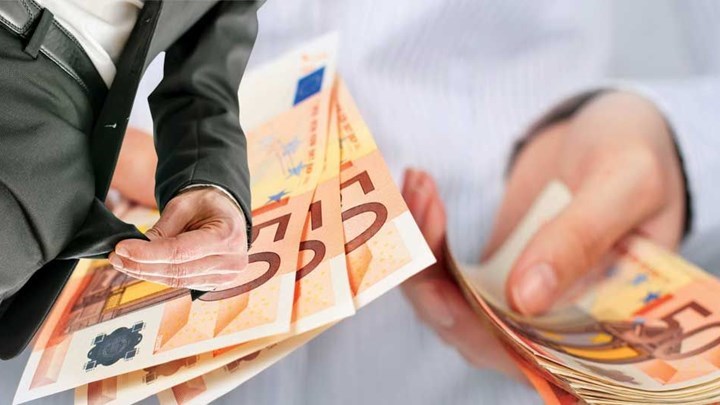 «Απασφάλισε» η τρόικα, ζητά επιπλέον μέτρα-φωτιά