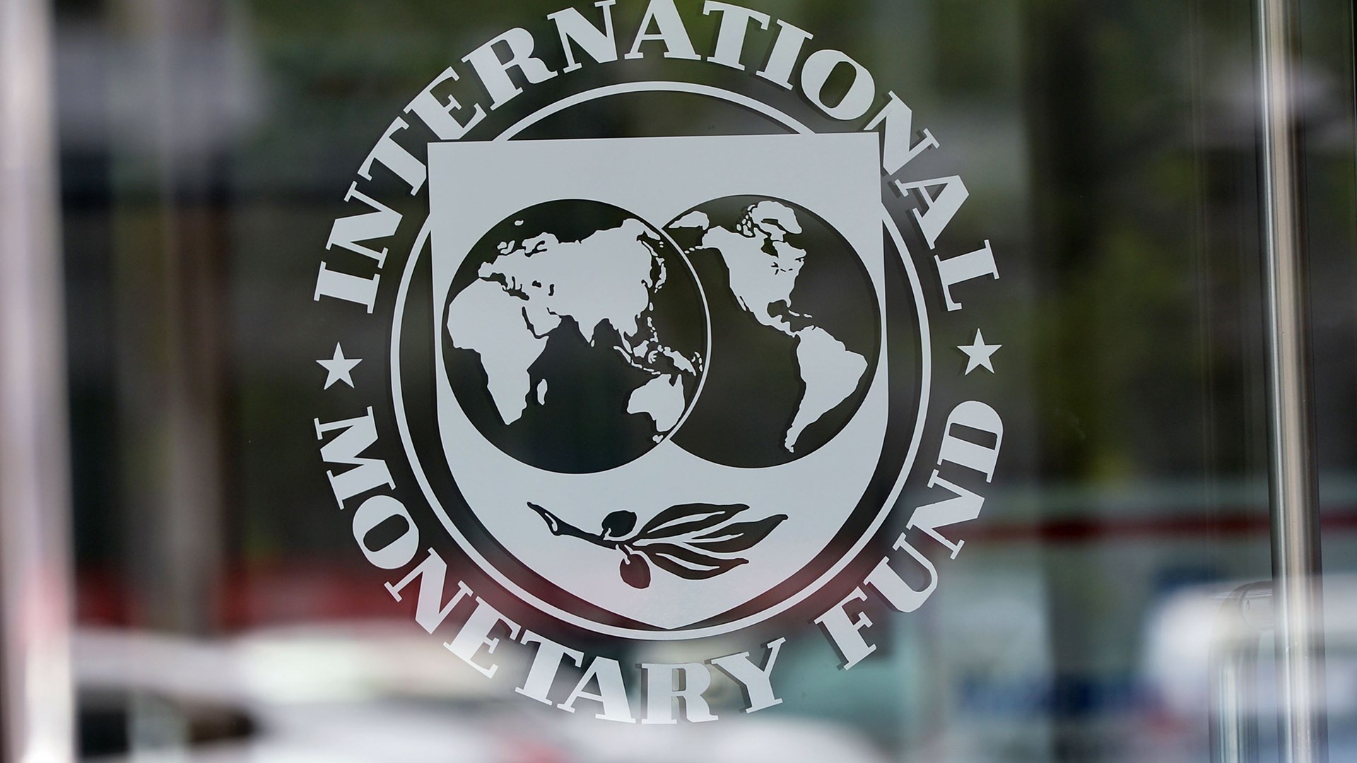 Το ΔΝΤ «έκλεισε» τα 70