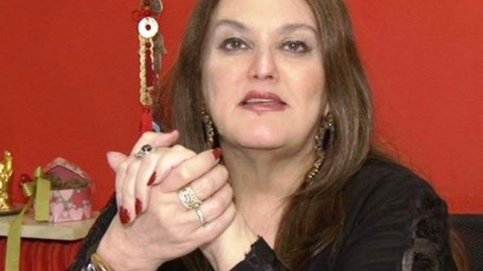 Αχτίδα ελπίδας για τη Βιργινία Λεούση