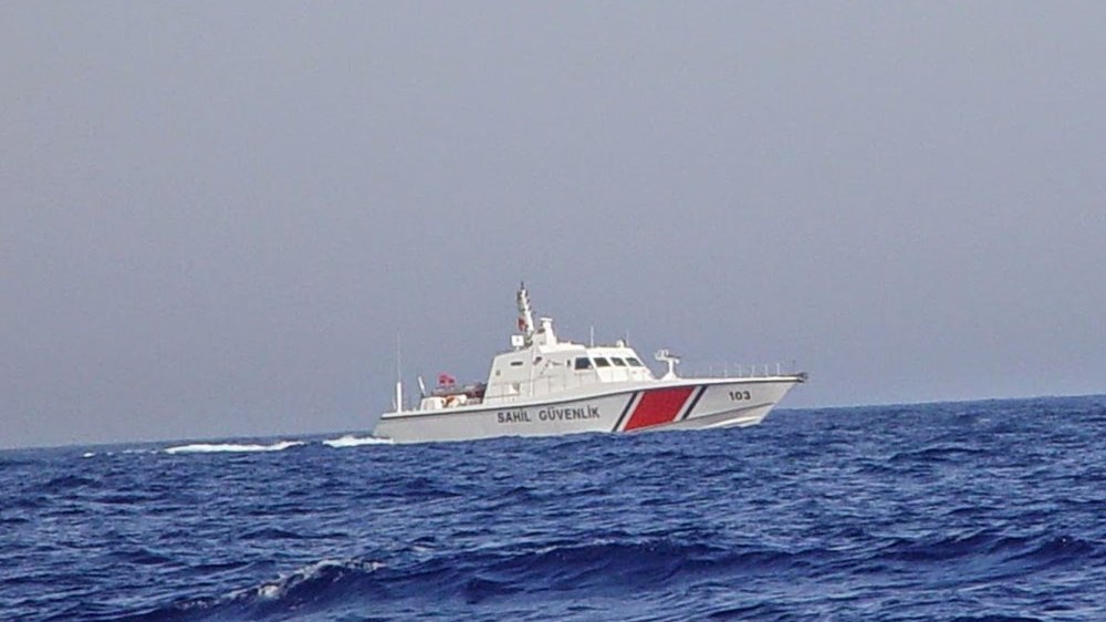 “Θερμό” τετ-α-τετ τουρκικής ακταιωρού με πλοίο του πολεμικού ναυτικού