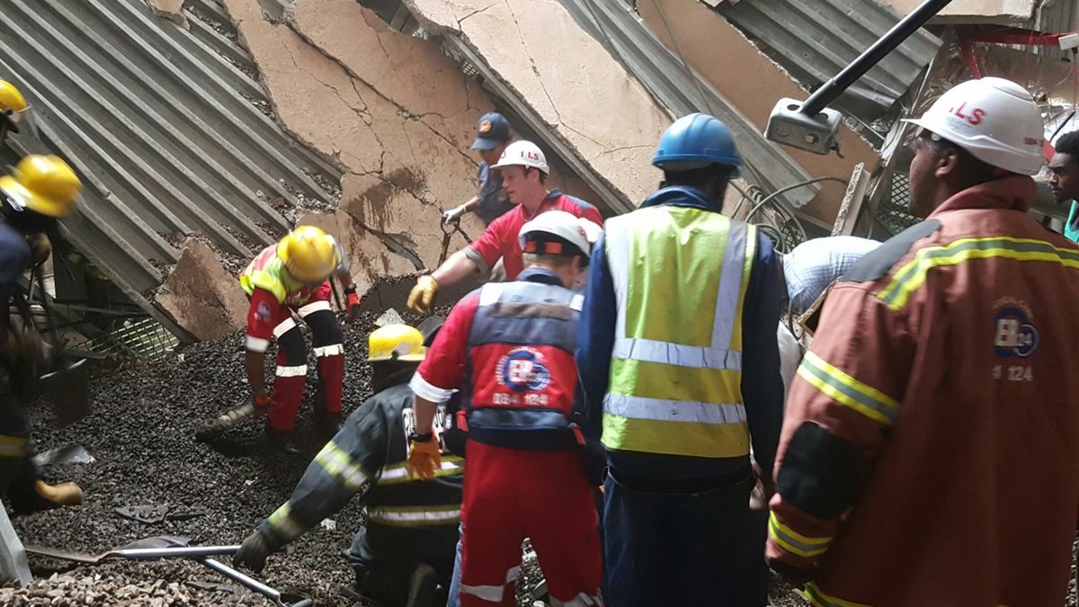 Κατέρρευσε οροφή νοσοκομείου στο Γιοχάνεσμπουργκ – ΦΩΤΟ