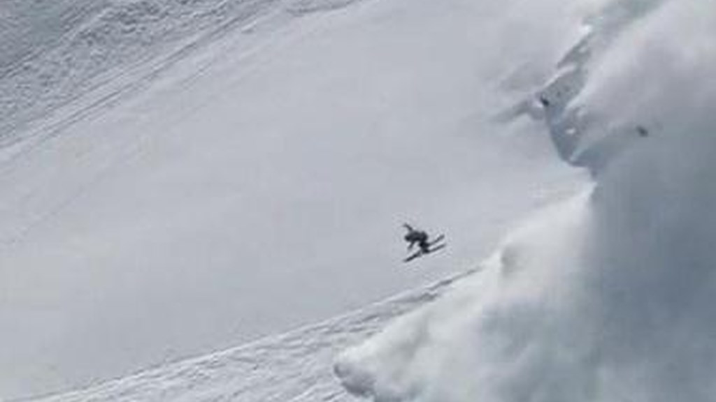 Τέσσερις νεκροί από χιονοστιβάδα στην Ιταλία