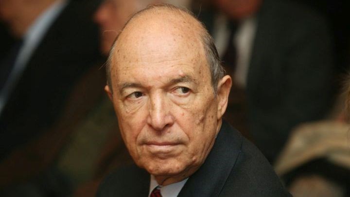 Σημίτης: Ο κίνδυνος ενός Grexit πλανάται ακόμα