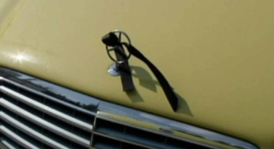 Θρήνος στο τελευταίο αντίο του οδηγού ταξί που έπεσε θύμα του μανιακού δολοφόνου – ΒΙΝΤΕΟ