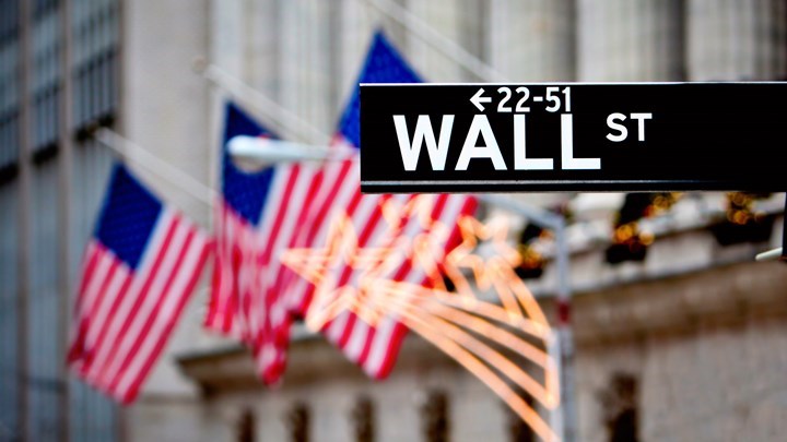 Με οριακή άνοδο έκλεισαν οι δείκτες της Wall Street