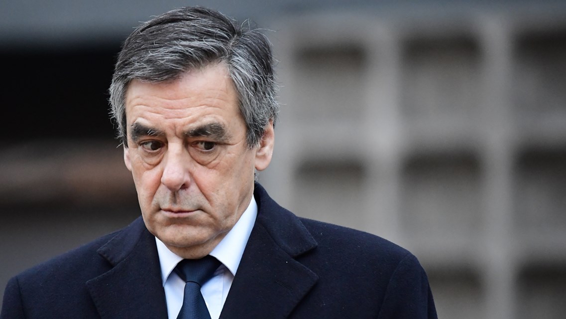 Γαλλία: Το 71% των ψηφοφόρων ζητά να αποσυρθεί η υποψηφιότητα Φιγιόν