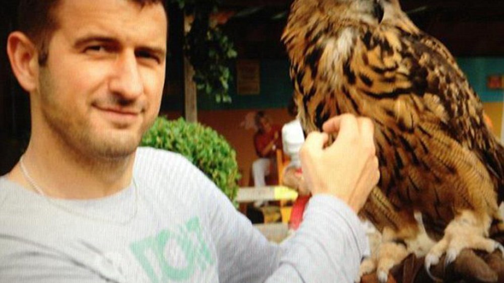 Πέθανε λίγο πριν τον τερματισμό μπροστά στη γυναίκα και την κόρη του