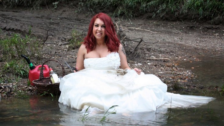 Δείτε τι έκανε αυτή η νύφη για να… γιορτάσει το διαζύγιό της – ΦΩΤΟ