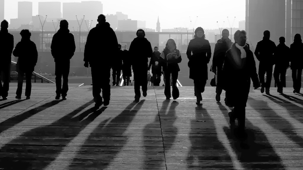 Στοιχεία-σοκ: O πληθυσμός της Ελλάδας μειώνεται και γερνά