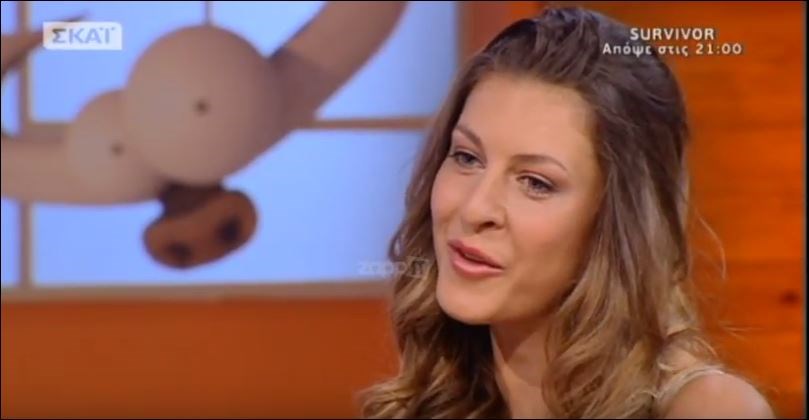Η Ελισάβετ Δοβλιατίδου του Survivor ρίχνει χυλόπιτα στον Σπαλιάρα – ΒΙΝΤΕΟ