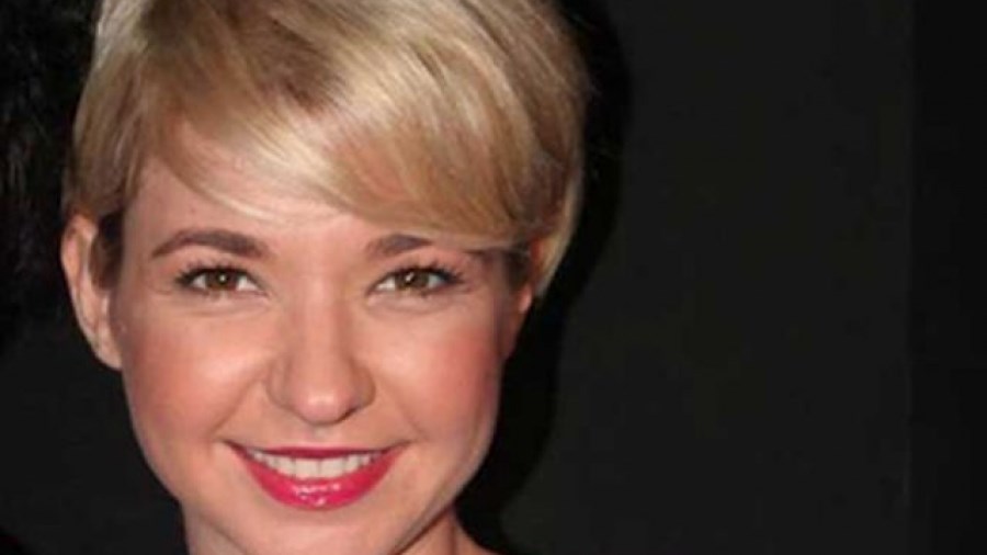 Η Κοντογεώργη στο «Δεν μπορώ να μείνω μόνη μου» της Παπαδοπούλου