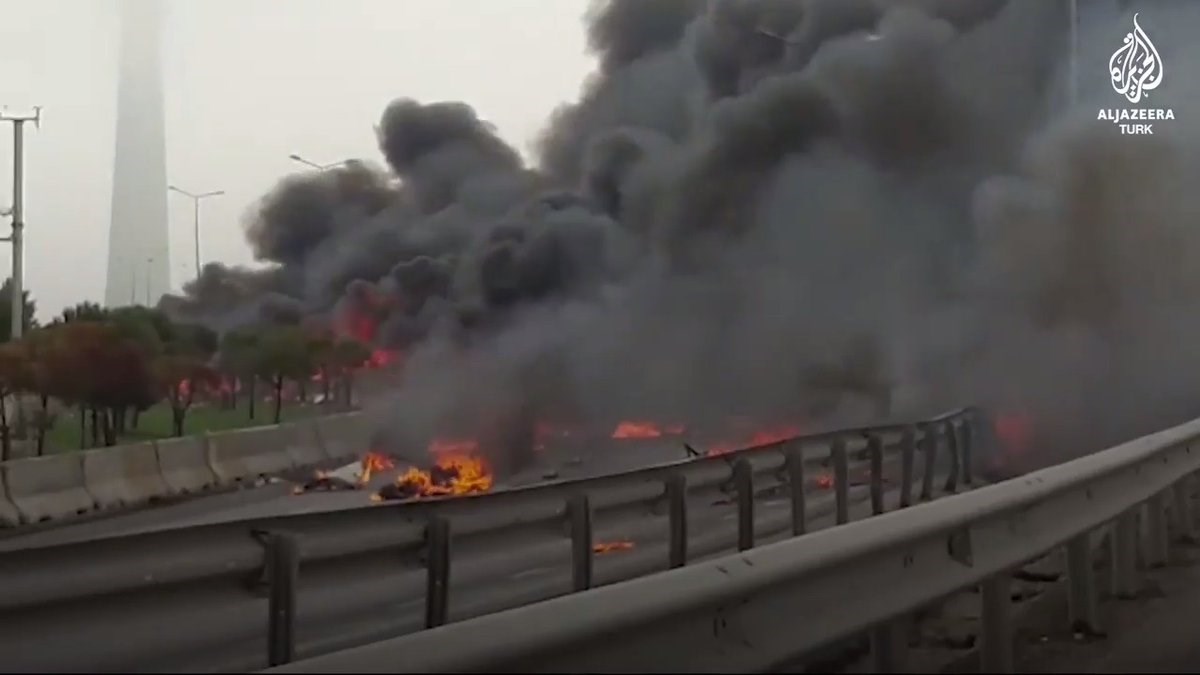 Επτά οι νεκροί από τη συντριβή του ελικοπτέρου στην Κωνσταντινούπολη