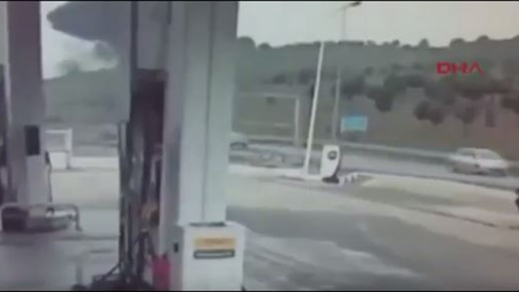 Νέο ΒΙΝΤΕΟ από τη συντριβή του ελικοπτέρου στην Τουρκία