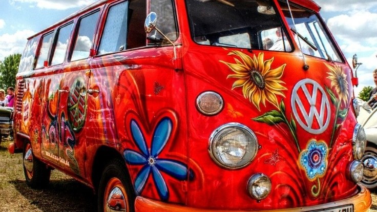 Τα 10 ομορφότερα Volkswagen Combi που κυκλοφορούν εκεί έξω – ΦΩΤΟ