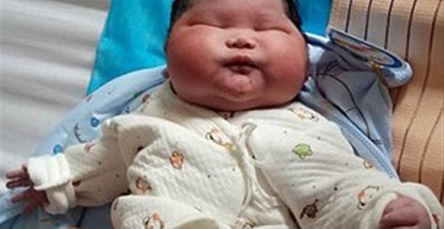 Γεννήθηκε μωρό “γίγαντας” στην Κίνα – ΒΙΝΤΕΟ – ΦΩΤΟ