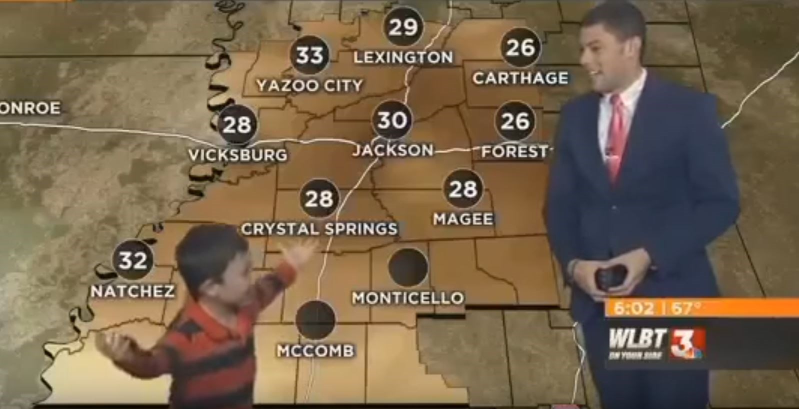 Πιτσιρικάς εισβάλλει στο στούντιο και διακόπτει τον μετεωρολόγο – ΒΙΝΤΕΟ