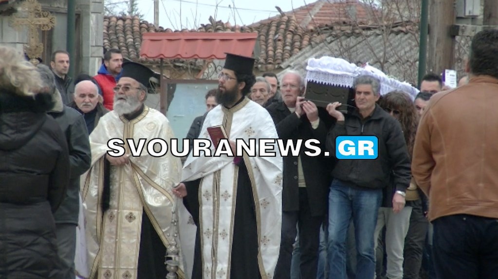 Θρήνος στην κηδεία του αδικοχαμένου οδηγού ταξί – ΦΩΤΟ