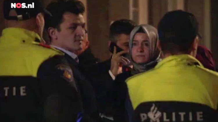 Ολλανδική Κυβέρνηση: Η επίσκεψη της Φατμά Μπετούλ Σαγιάν Καγιά ήταν ανεύθυνη