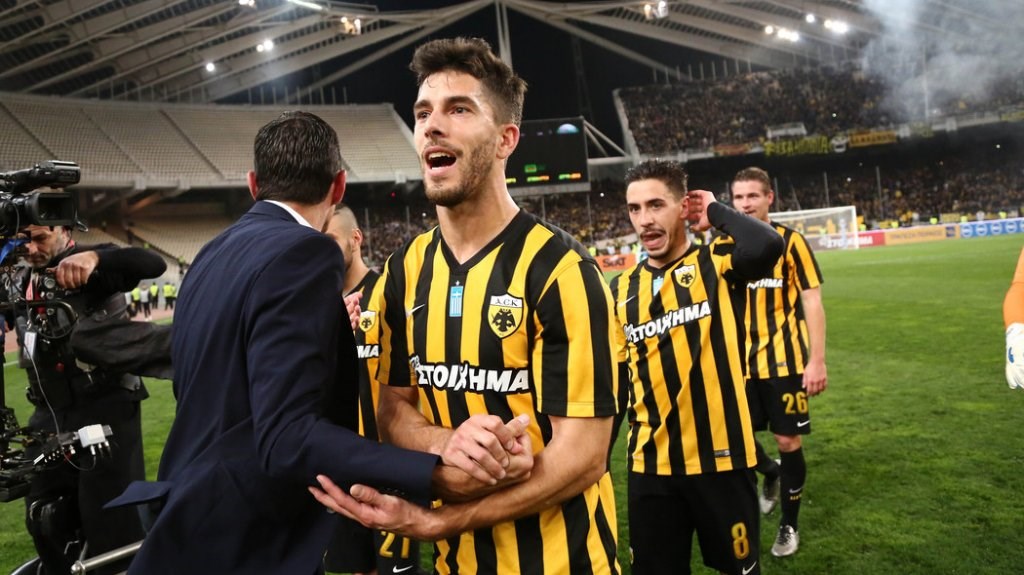 «Καίγεται» η ΑΕΚ κόντρα στον ΠΑΟΚ