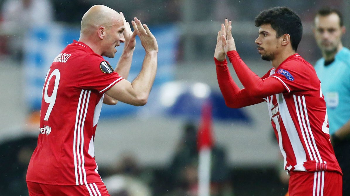 «Ερυθρόλευκο» προβάδισμα στο «Γεώργιος Καραϊσκάκης»