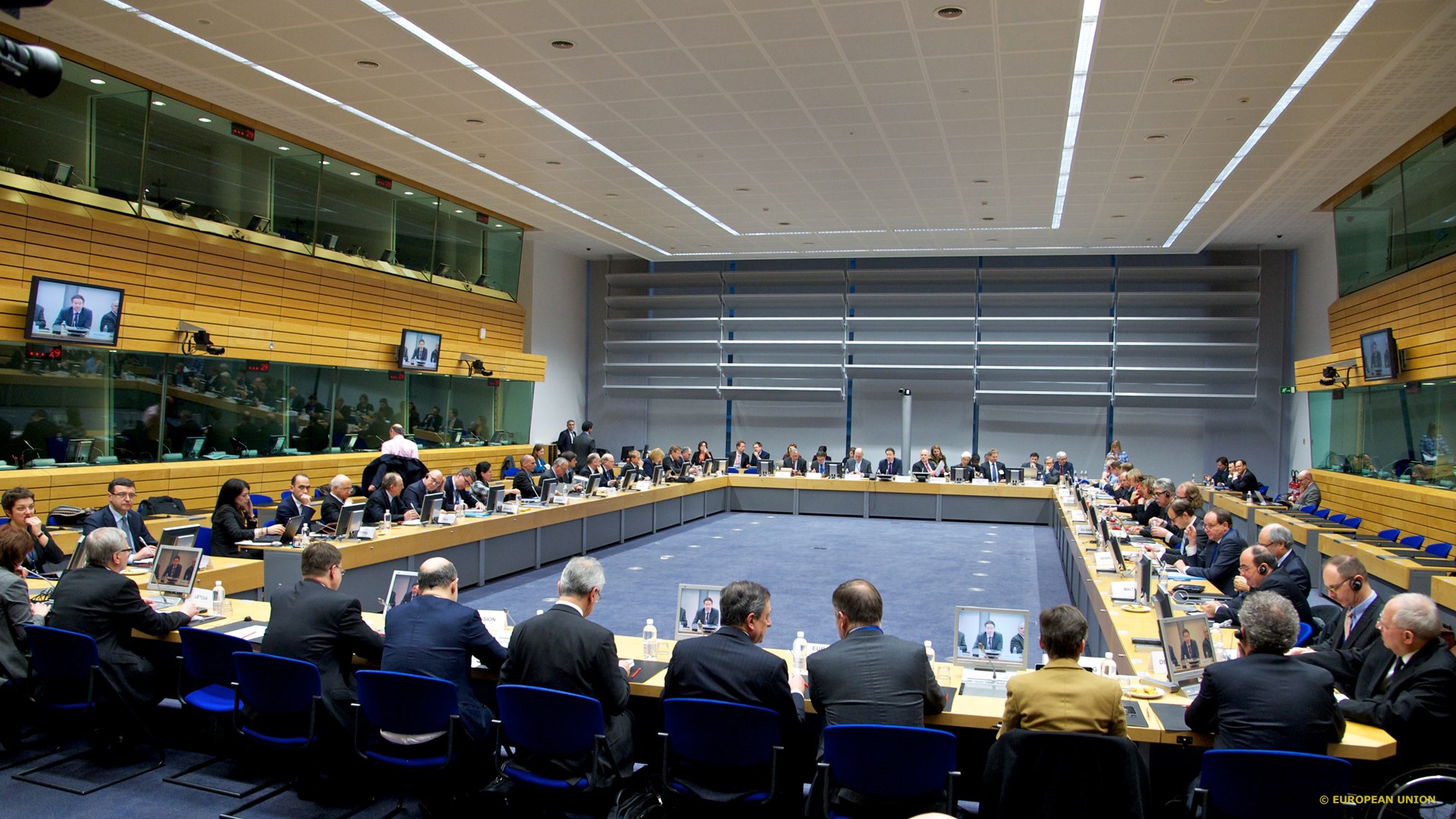 Και με την… βούλα των Βρυξελλών χάνεται και το Eurogroup της Δευτέρας – Καμία απόφαση για Ελλάδα