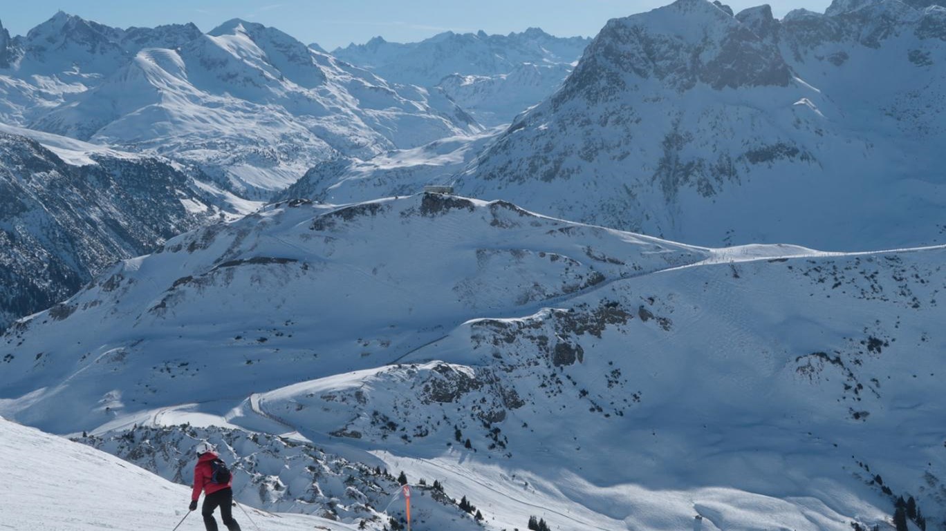 Τρεις νεκροί από χιονοστιβάδα στις Άλπεις