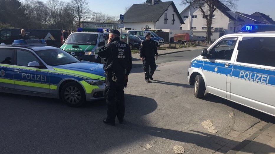 Οι πρώτες εικόνες από την ομηρία σε γερμανική τράπεζα – ΦΩΤΟ