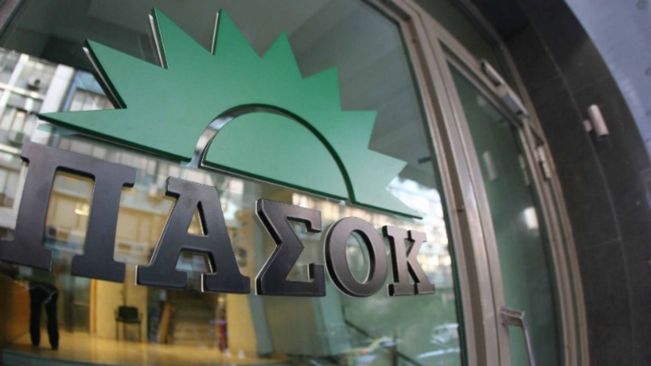 Το ΠΑΣΟΚ για την παραίτηση Κιμούλη: Να απαντήσουν στις κατηγορίες οι αρμόδιοι υπουργοί