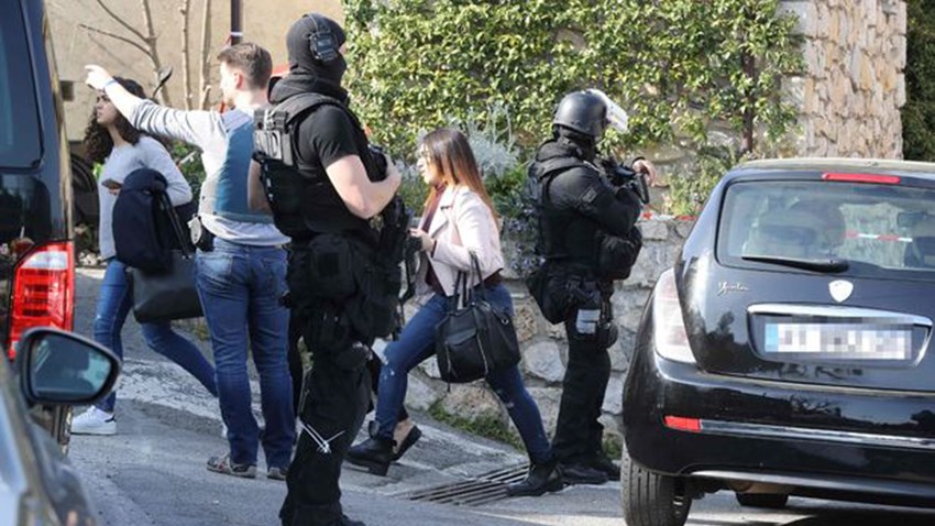 Νέα στοιχεία για τον ανήλικο που άνοιξε πυρ σε λύκειο της Γαλλίας – Τον χαρακτηρίζουν σατανιστή – ΦΩΤΟ