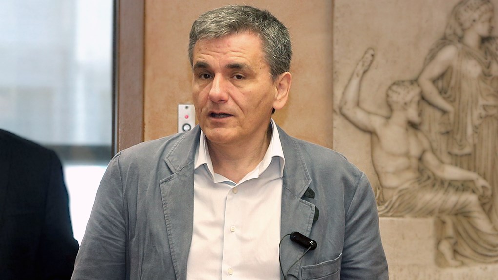 Τσακαλώτος: Εγώ και ο Ντάισελμπλουμ λέμε ακριβώς το ίδιο