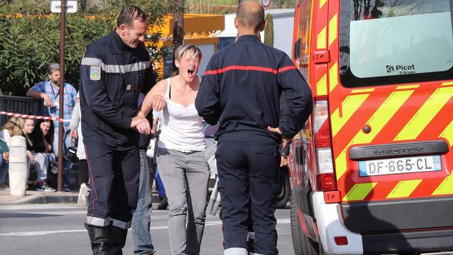 Γιος ακροδεξιού πολιτικού ο δράστης που άνοιξε πυρ σε λύκειο της Γαλλίας – ΦΩΤΟ