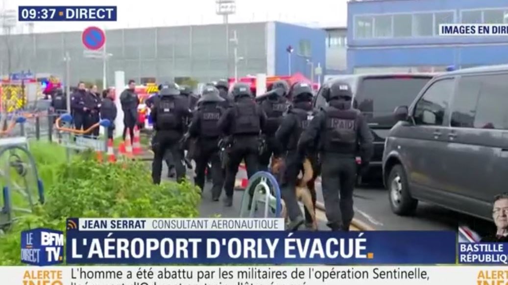 Νέες ΦΩΤΟ από το αεροδρόμιο του Orly στο Παρίσι – ΤΩΡΑ