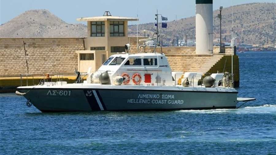 Κινητοποίηση του Λιμενικού για ακυβέρνητο ψαράδικο στο Ρέθυμνο