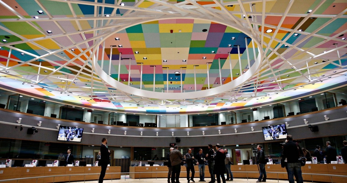 Κρίσιμο Eurogroup το μεσημέρι: Αυστηρό μήνυμα στην Αθήνα πίσω από τις κλειστές πόρτες