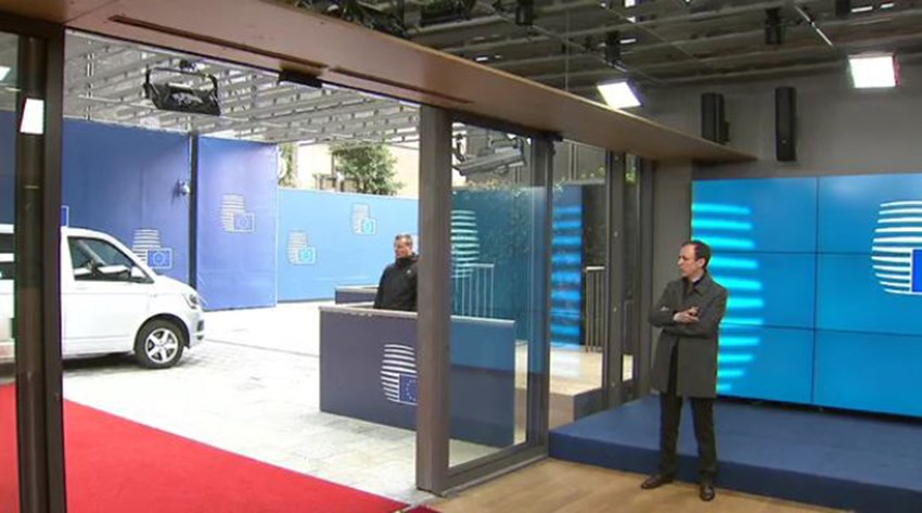 LIVE – Οι αφίξεις στο Eurogroup