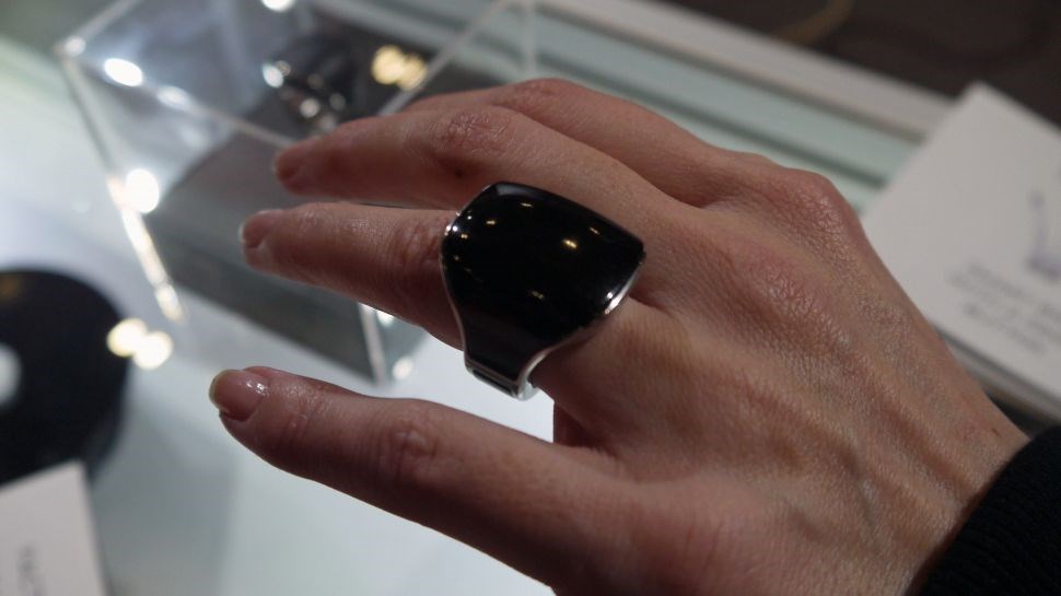 Αυτό το δαχτυλίδι σώζει ζωές – ΦΩΤΟ