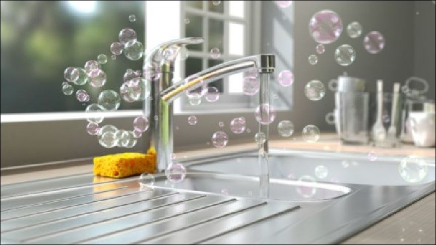 5 πράγματα που δεν πρέπει ποτέ να πετάτε στον νεροχύτη