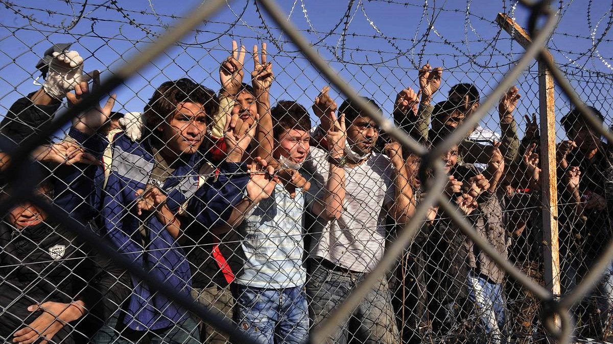 Έρευνα αποκαλύπτει: 6 στους 10 Έλληνες θεωρούν «απειλή» τους μετανάστες