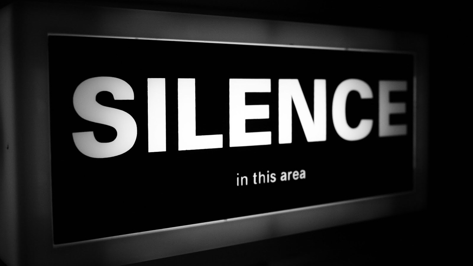 Γνωρίζετε ποιες είναι οι ώρες κοινής ησυχίας;  – Τι να κάνετε αν παραβιάζονται