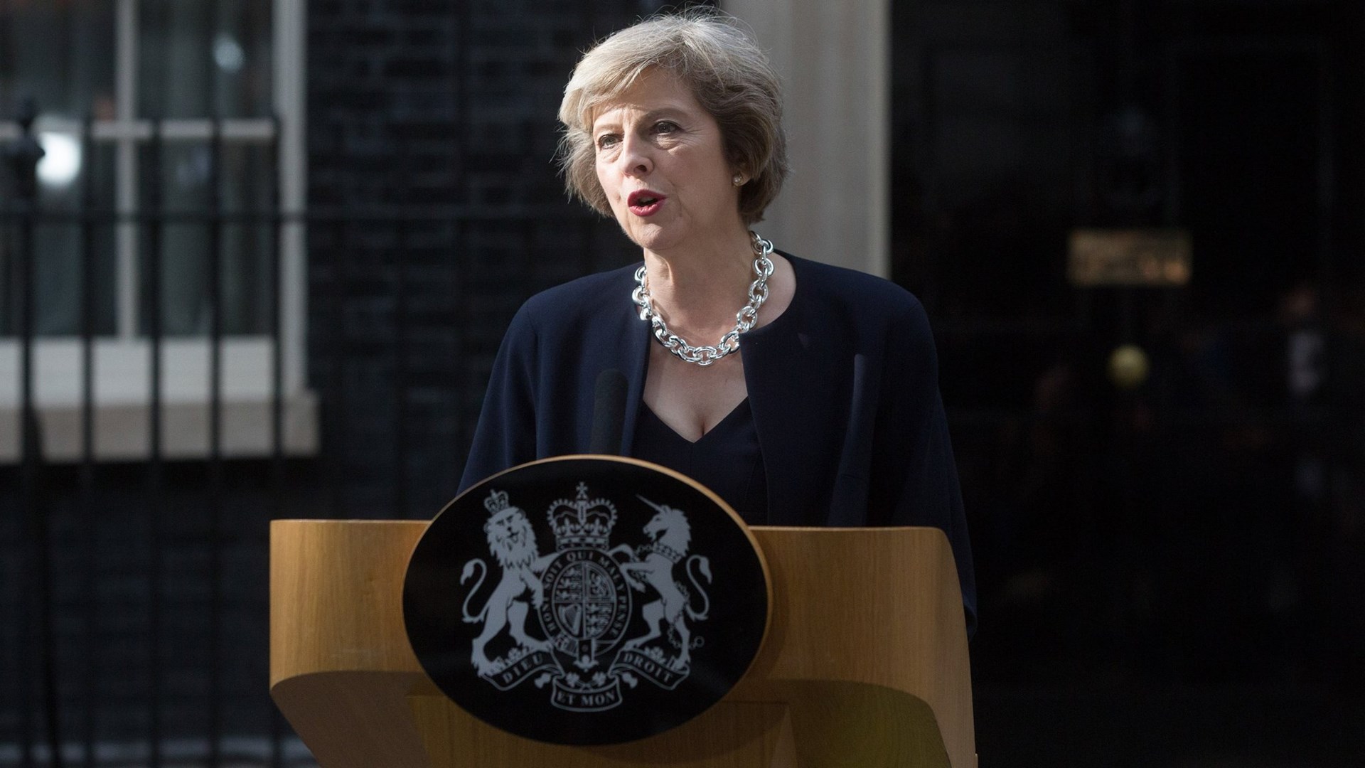 Τερέζα Μέι: «Αρρωστημένη και εξαχρειωμένη» η τρομοκρατική επίθεση στο Λονδίνο