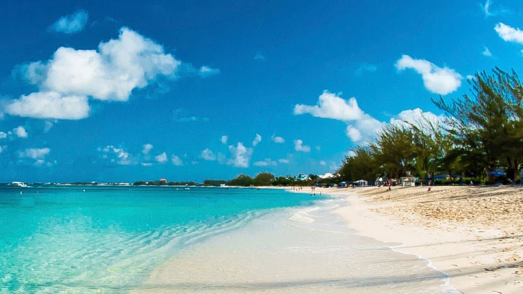 Ένα ελληνικό νησί στους ομορφότερους προορισμούς παγκοσμίως