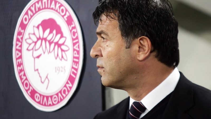 Νέος προπονητής του Ολυμπιακού ο Τάκης Λεμονής – ΤΩΡΑ