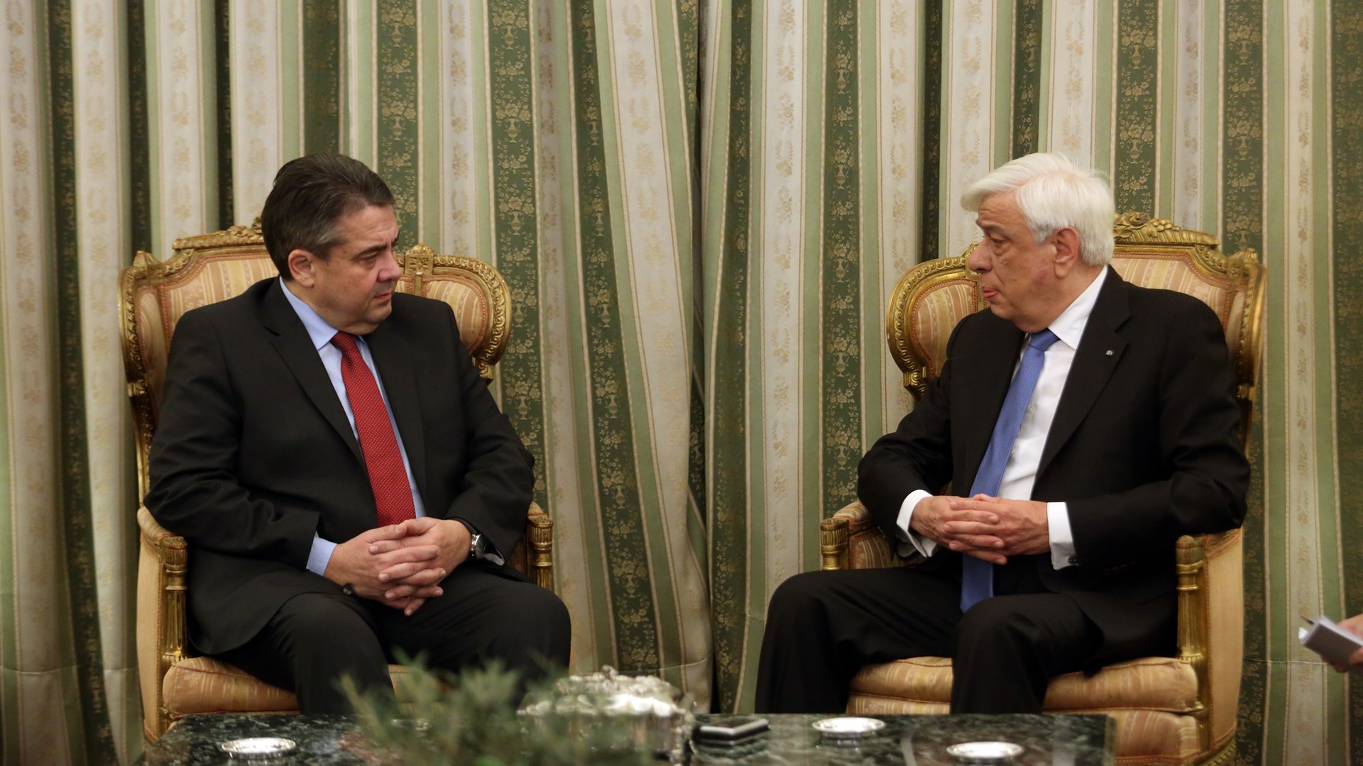 Παυλόπουλος: Η τρομοκρατία δεν θα περάσει – Κατά του διχασμού εντός της Ευρώπης ο Γκάμπριελ – ΦΩΤΟ