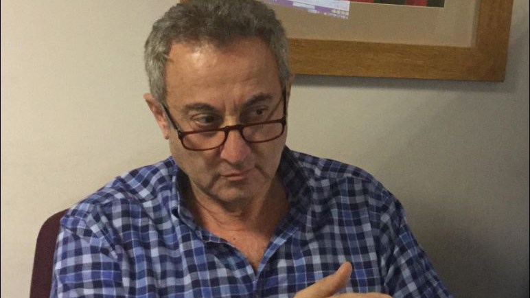 Γνωστος δημοσιογράφος παρουσιάζει τη δική του έκθεση ζωγραφικής