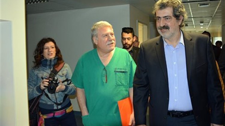 Επίθεση της ΠΟΕΔΗΝ στον Πολάκη: Δεν έχει τσίπα επάνω του